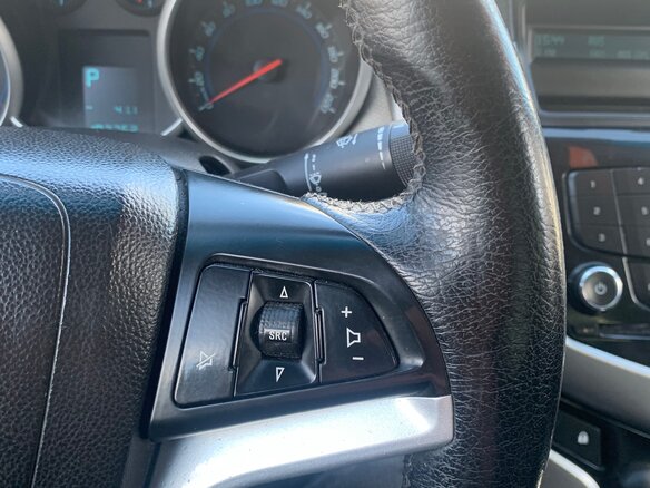 2011 Chevrolet Cruze I, серебристый, 650000 рублей - вид 8