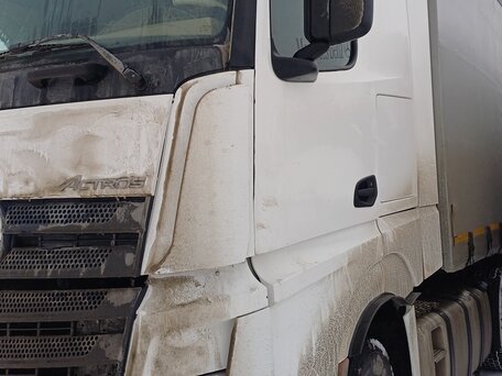 2018 Mercedes-Benz Actros, белый, 4580000 рублей, вид 2