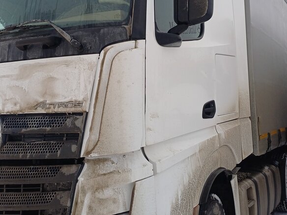 2018 Mercedes-Benz Actros, белый, 4580000 рублей - вид 1