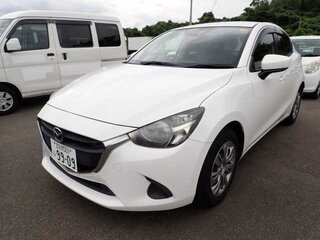 2017 Mazda Demio IV (DJ), белый, 800000 рублей, вид 1