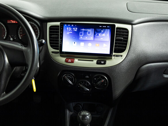 2011 Kia Rio II Рестайлинг, бежевый, 599700 рублей - вид 13