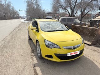 2013 Opel Astra GTC J Рестайлинг, жёлтый, 620000 рублей, вид 3