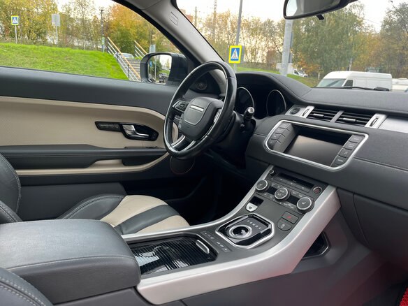 2012 Land Rover Range Rover Evoque 6-speed I, белый, 1600000 рублей - вид 7