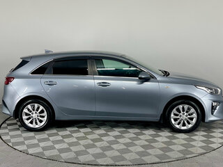 2018 Kia Ceed III, серебристый, 1630000 рублей, вид 5