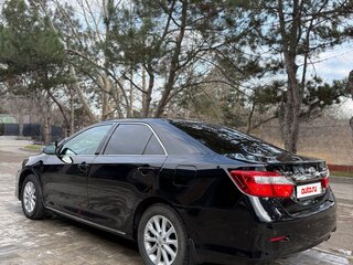 2013 Toyota Camry VII (XV50), чёрный, 1695000 рублей, вид 5