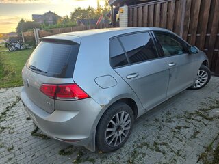 2013 Volkswagen Golf VII, серебристый, 730000 рублей, вид 3