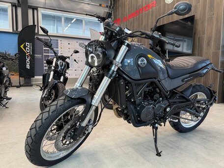 2026 Benelli Leoncino 500 Trail, серый, 609000 рублей, вид 2