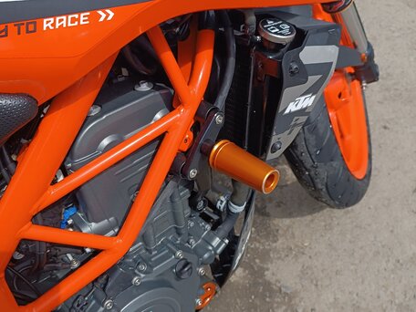 2017 KTM 390 Duke, оранжевый, 450000 рублей, вид 4