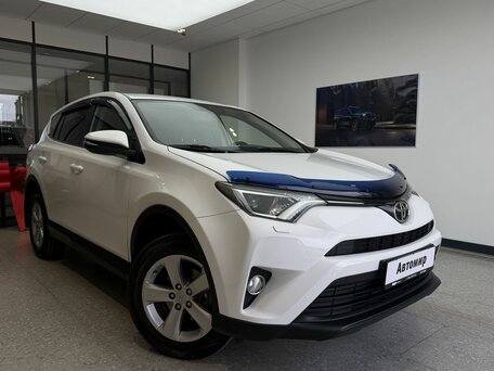 Toyota RAV4 IV (XA40) Рестайлинг