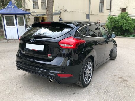 2017 Ford Focus III Рестайлинг, чёрный, 1449000 рублей, вид 3