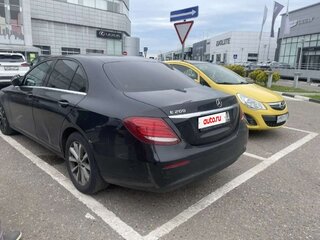 2020 Mercedes-Benz E-Класс 200 V (W213, S213, C238), чёрный, 3647000 рублей, вид 2