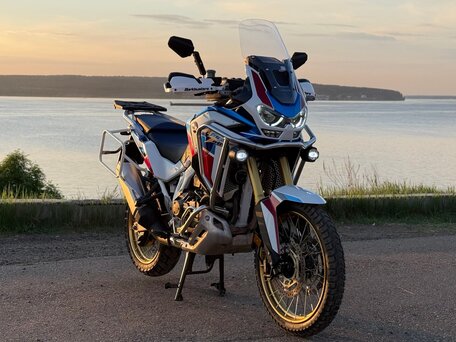 2021 Honda CRF 1000L Africa Twin, синий, 1690000 рублей, вид 4
