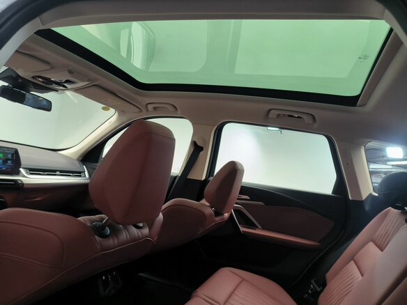 2025 BMW X1 Long 25Li sDrive III (U11/U12), белый, 5360000 рублей - вид 22