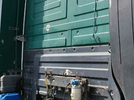 2000 Mercedes-Benz Actros, зелёный, 430000 рублей, вид 2