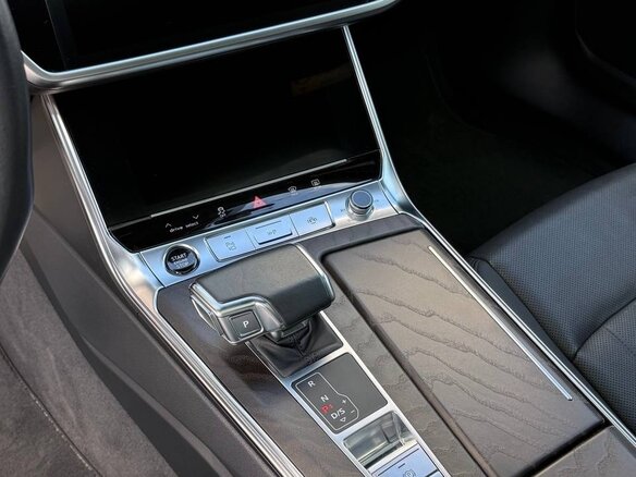 2020 Audi A6 40 TDI V (C8), белый - вид 7