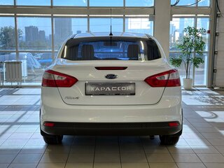 2014 Ford Focus III, белый, 1050000 рублей, вид 4