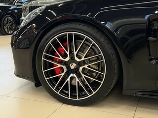 2019 Porsche Panamera GTS II, чёрный, 10350000 рублей, вид 3