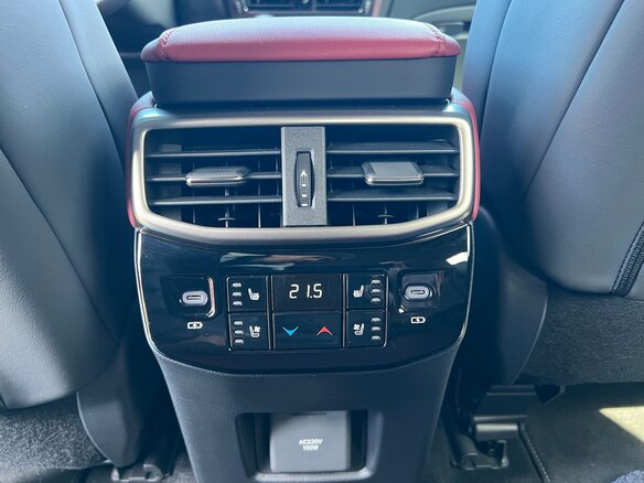 2024 Lexus RX 500h V, чёрный, 11500001 рублей - вид 35