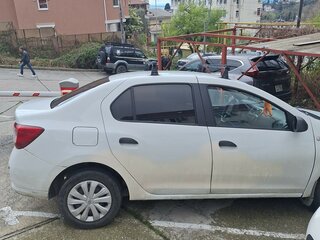 2017 Renault Logan II, белый, 333000 рублей, вид 3