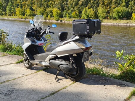 2002 Honda Silver Wing 600, серый, 300000 рублей, вид 4