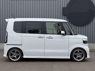 2023 Honda N-BOX III, белый, 1000000 рублей, вид 2