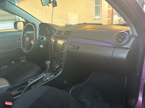 2006 Mazda 3 I (BK) Рестайлинг, фиолетовый, 750000 рублей - вид 3