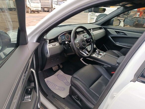 2024 Jaguar F-Pace I Рестайлинг, белый, 5540000 рублей - вид 7