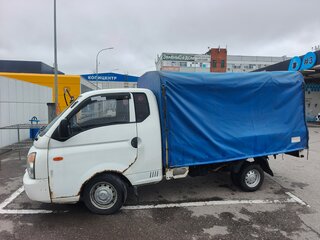 2012 Hyundai Porter II, белый, 675000 рублей, вид 2