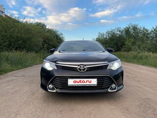 2016 Toyota Camry VII (XV50) Рестайлинг, чёрный, 1590000 рублей, вид 1