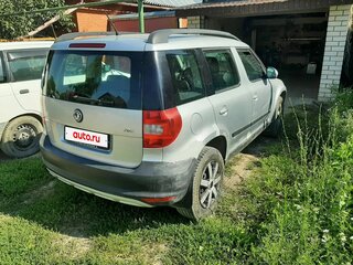 2011 Skoda Yeti I, серебристый, 415000 рублей, вид 2