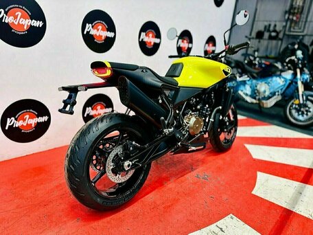 2026 Husqvarna Vitpilen 801, жёлтый, 1350000 рублей, вид 3