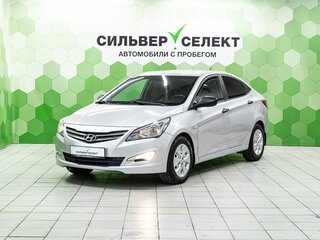 2016 Hyundai Solaris I Рестайлинг, серебристый, 830000 рублей, вид 1