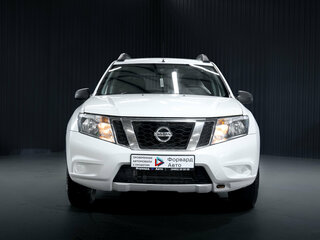 2014 Nissan Terrano III (D10), белый, 999999 рублей, вид 2