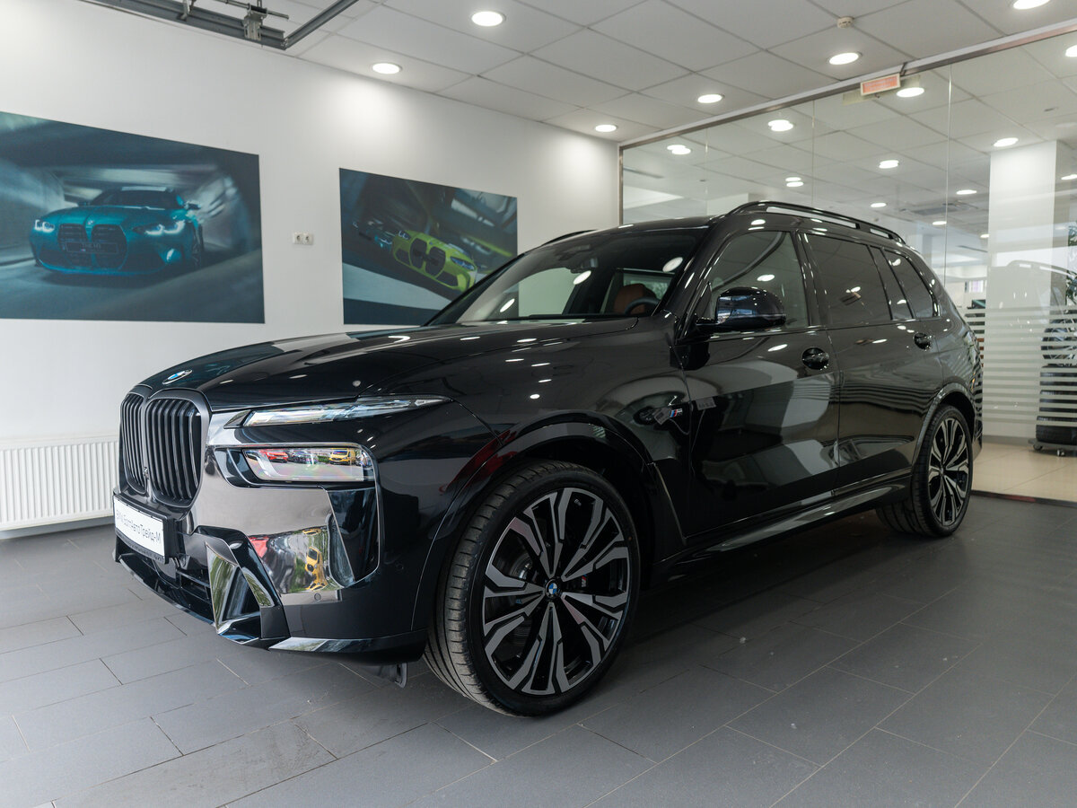 Открыть фотографии: BMW X7 I (G07) Рестайлинг