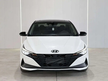 2022 Hyundai Elantra VII (CN7), белый, 1715000 рублей, вид 3