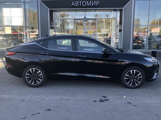 2023 JAC J7 I, чёрный, 1295000 рублей, вид 4