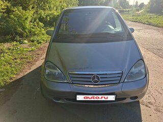 1999 Mercedes-Benz A-Класс 140 I (W168), серебристый, 350000 рублей, вид 1