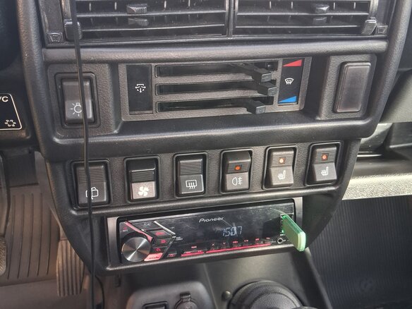 2018 Lada (ВАЗ) 2121 (4x4) Urban I Рестайлинг, чёрный, 680000 рублей - вид 7
