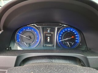 2015 Toyota Camry VII (XV50) Рестайлинг, белый, 1530000 рублей, вид 4