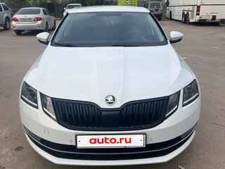 2018 Skoda Octavia III (A7) Рестайлинг, белый, 1770000 рублей, вид 1