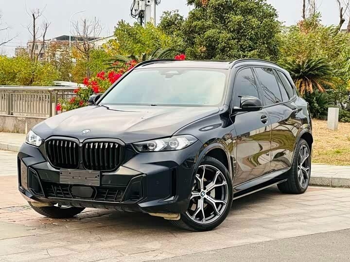 Открыть фотографии: BMW X5 IV (G05/G18) Рестайлинг