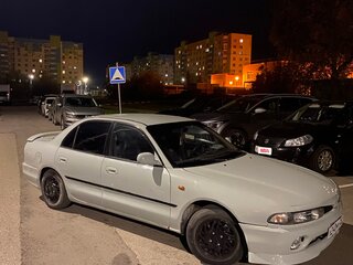1994 Mitsubishi Galant VII, серый, 150000 рублей, вид 2