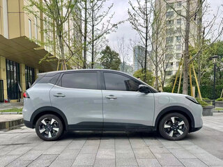 2024 Wuling Binguo 37.9 kWh, серый, 1089004 рублей, вид 4