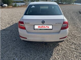 2015 Skoda Octavia III (A7), белый, 1300000 рублей, вид 4