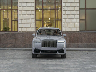2026 Rolls-Royce Cullinan Black Badge I Рестайлинг (Series II), серый, 73990000 рублей, вид 2