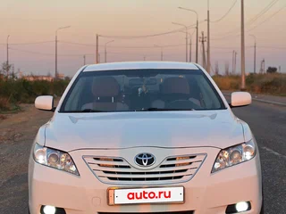 2006 Toyota Camry VI (XV40), белый, 1400000 рублей, вид 3