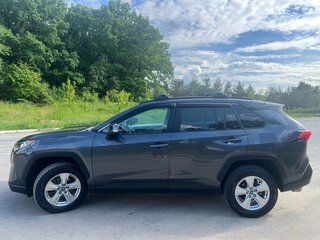 2020 Toyota RAV4 V (XA50), серый, 2930000 рублей, вид 4