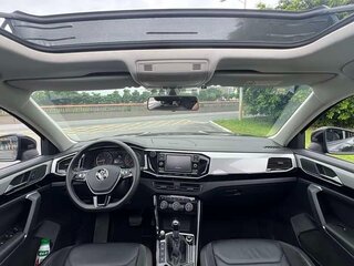 2019 Volkswagen Tayron I, чёрный, 1600000 рублей, вид 4