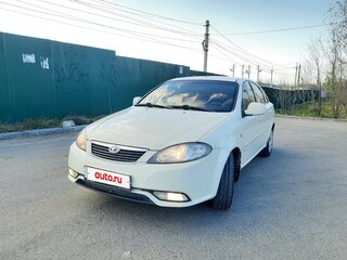 2013 Daewoo Gentra II, бежевый, 550000 рублей, вид 2