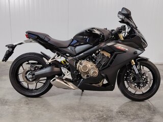 2024 Honda CBR 650R, чёрный, 1049000 рублей, вид 1